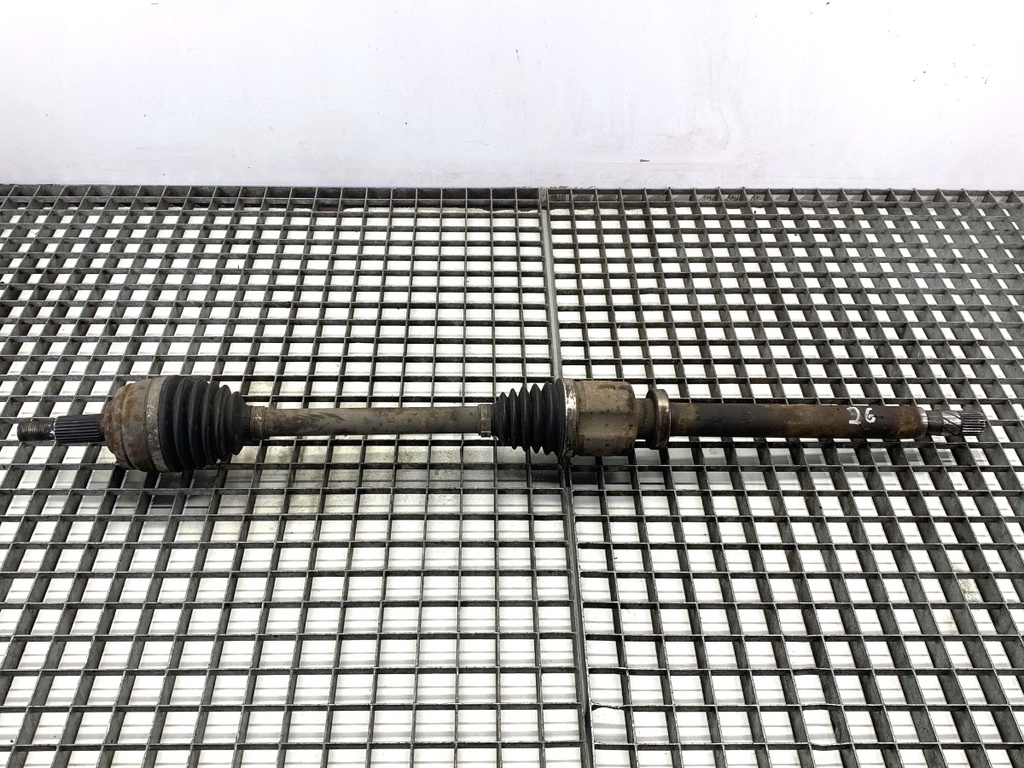 [STARK-838665] Semieje delantero derecho para RENAULT GRAND SCÉNIC III (JZ0/1_) 1.4 16V (JZ0F) 131 CV 2009-2022