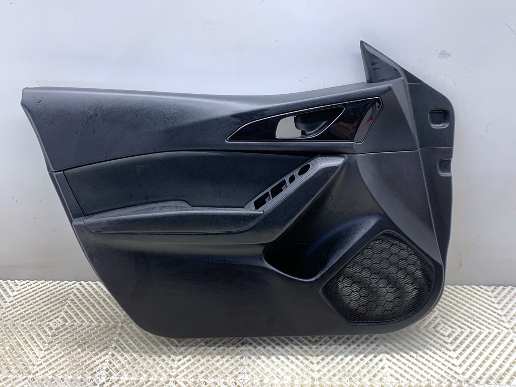 [STARK-846555] Panel de puerta delantero izquierdo MAZDA 3 sedan (BM_, BN_) 2.0 120 CV 2013-2022