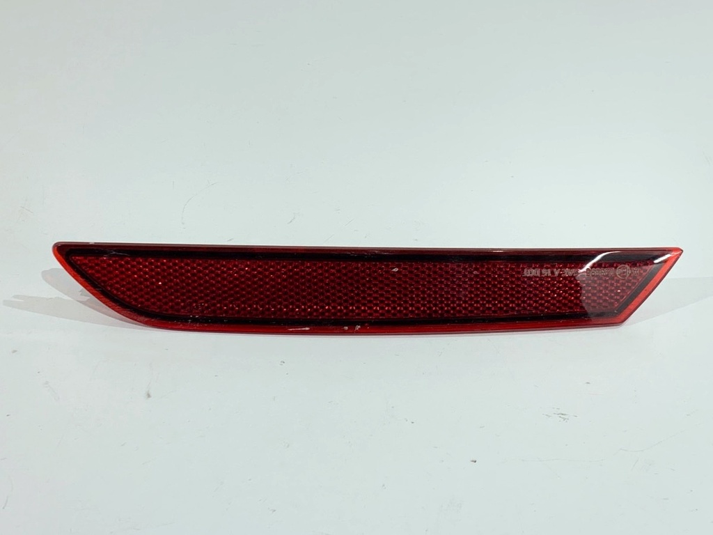 [STARK-846810] Piloto trasero derecho de parachoques BMW Serie 5 (G30, F90) 2016-2022