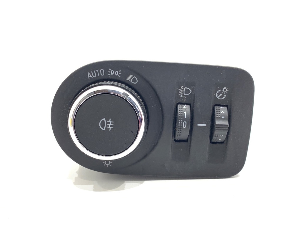 [STARK-850746] Interruptor de luces Opel Crossland X / Crossland (P17, P2QO) 1.2 (81 kW) 2017-2022