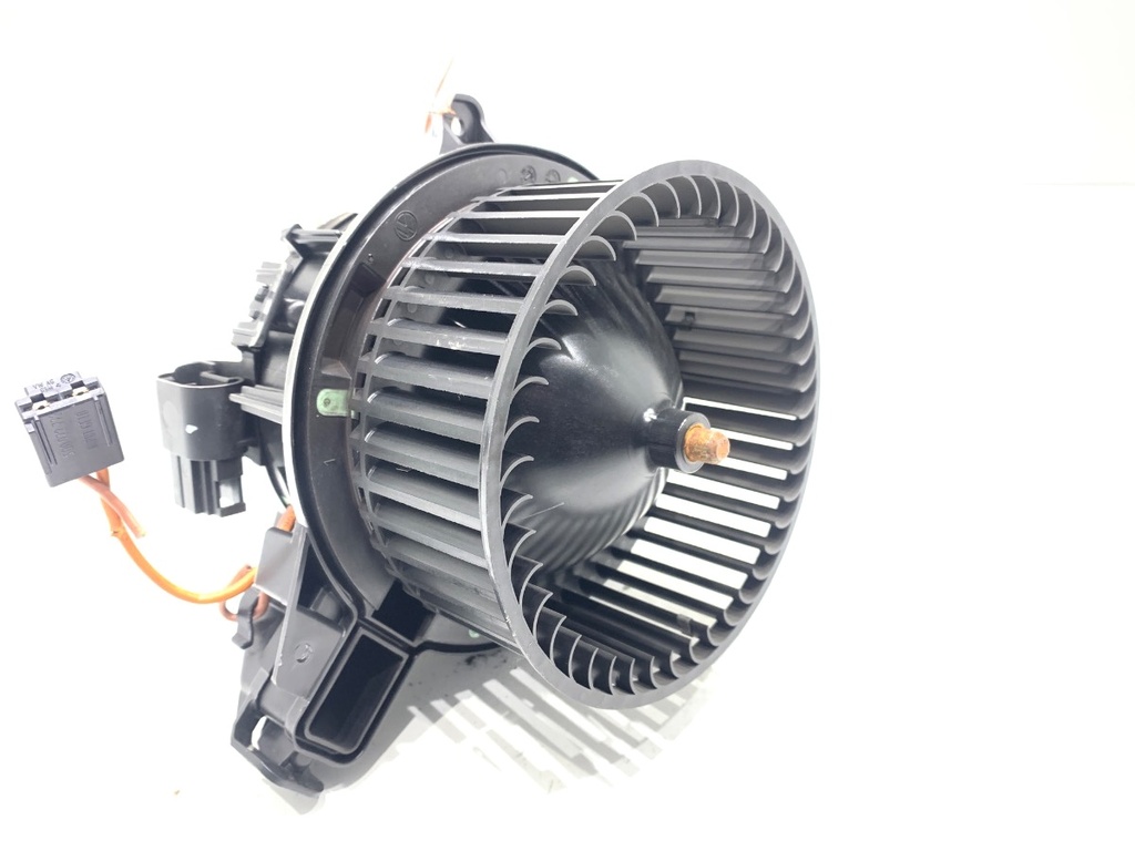 [STARK-851168] Motor de ventilación SKODA SCALA (NW1) 1.5 TSI 110 kW 2019-2022