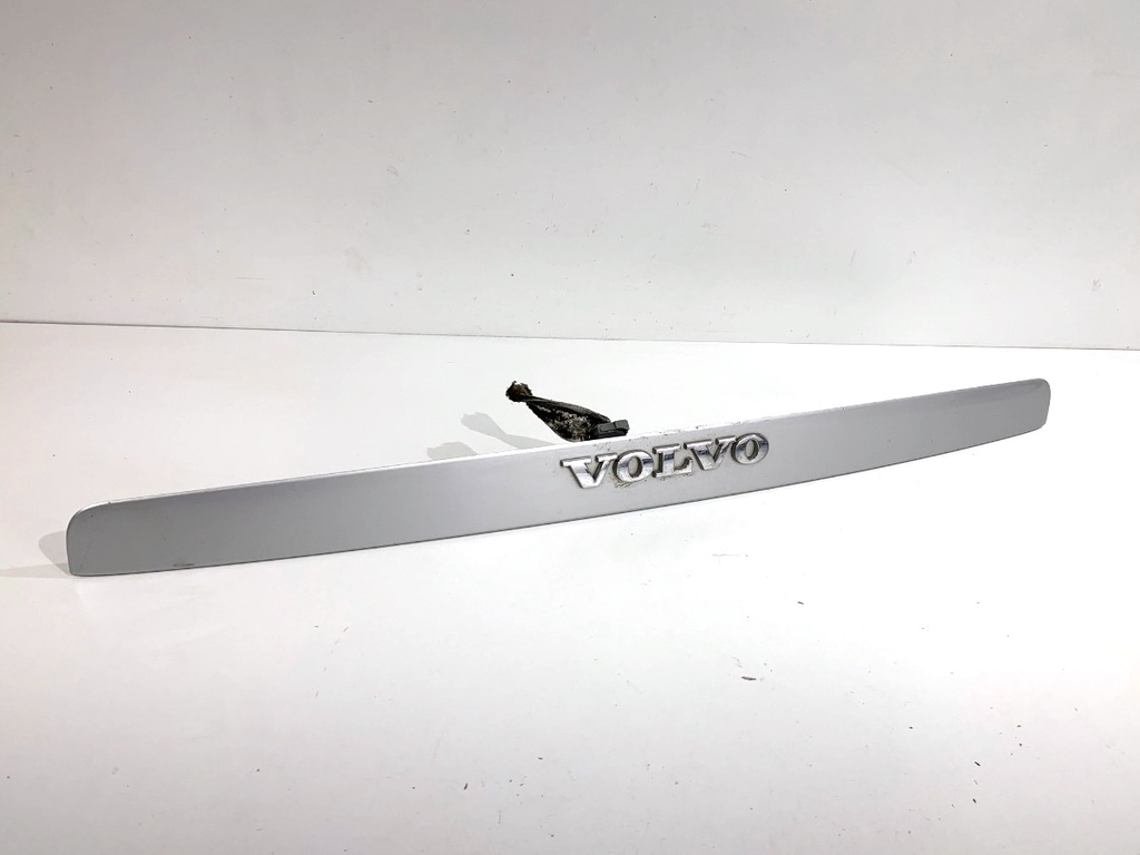 [STARK-851379] Moldura trasera portón VOLVO V50 (545) 2003-2012