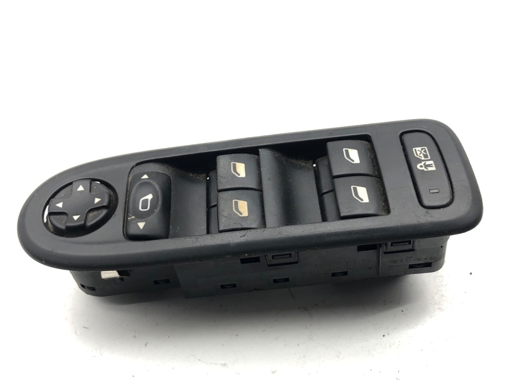[STARK-851964] Interruptor de elevalunas PEUGEOT 508 I (8D_) 2010-2018 2.0 HDi