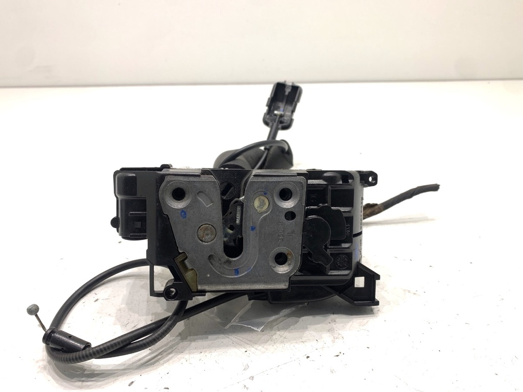 [STARK-857337] Cerradura de puerta trasera izquierda Renault Megane III liftback (BZ0/1_, B3_) 2008-2022