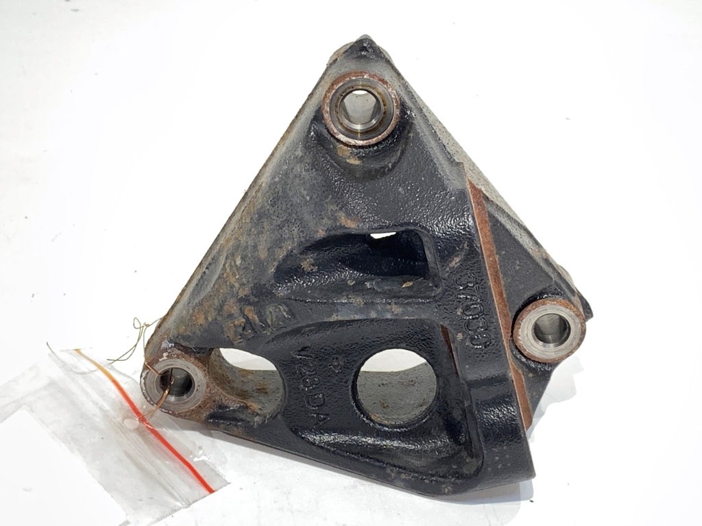 [STARK-857676] Soporte de motor Toyota Auris (_E18_) 1.8 Hybrid 2012-2018