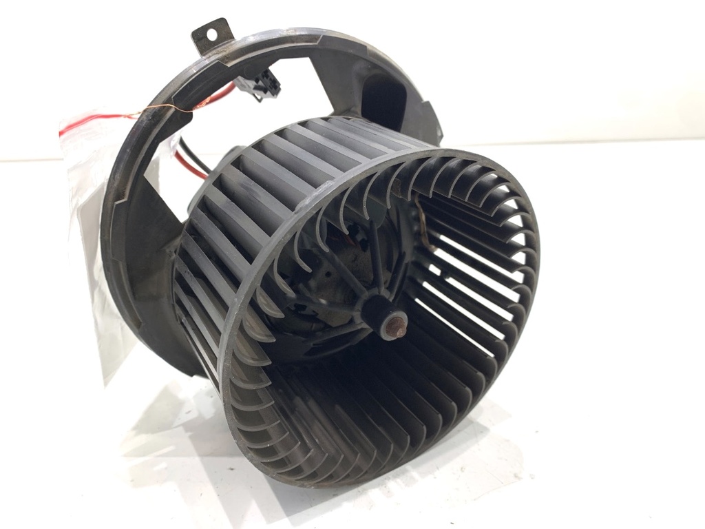 [STARK-867191] Ventilador de admisión VW Golf V (1K1) 2.0 TDI 103 kW (140 CV) Diésel 2004-2008