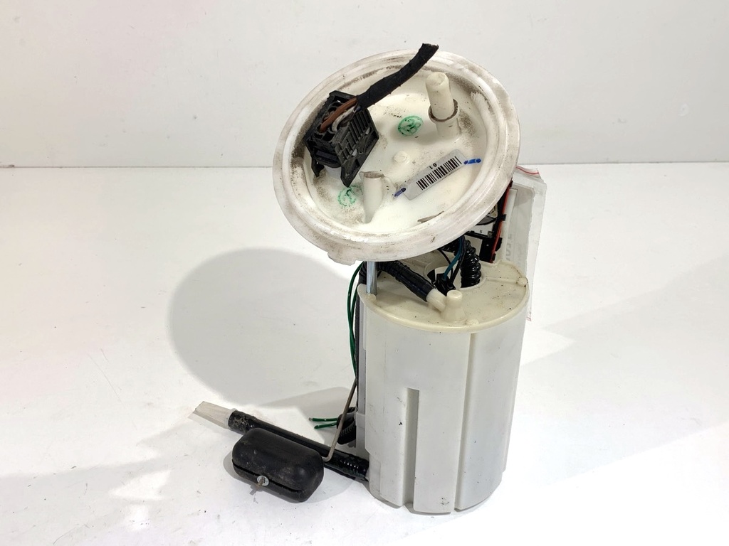[STARK-868015] Bomba de combustible BMW 5 (E60) 530i 2003-2010