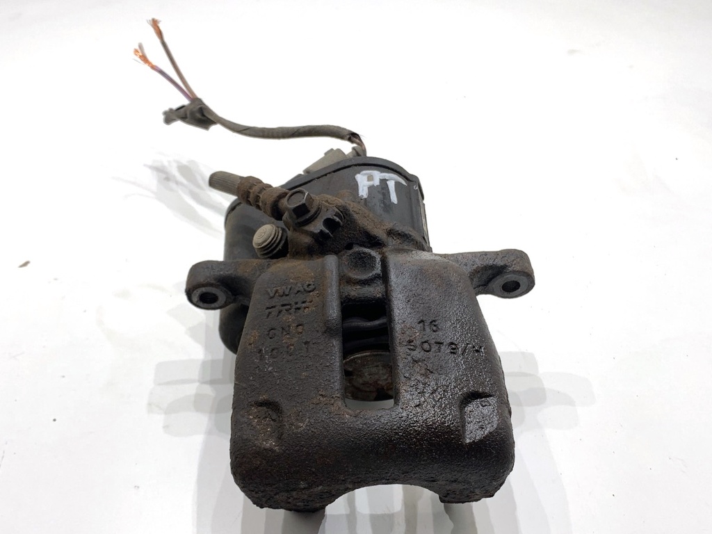 [STARK-868558] Pinza de freno trasera derecha VW Passat B7 Variant (365) 2.0 TDI