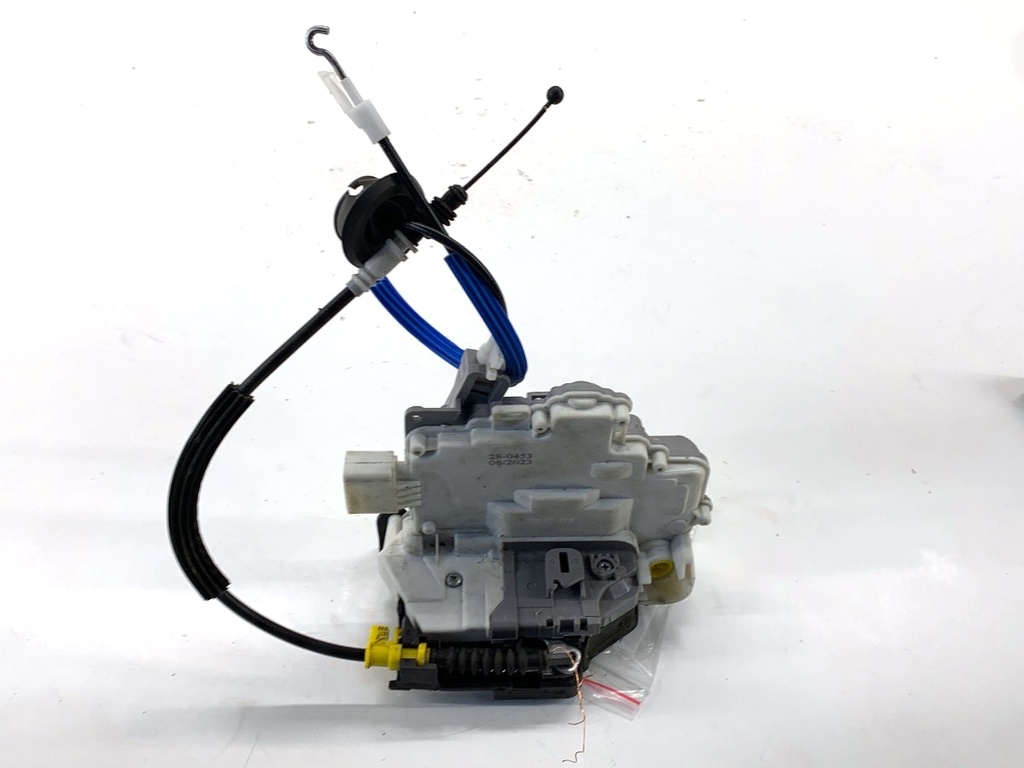 [STARK-870778] Cerradura de puerta delantera izquierda Audi A4 B8 Avant (8K5) 2007-2015