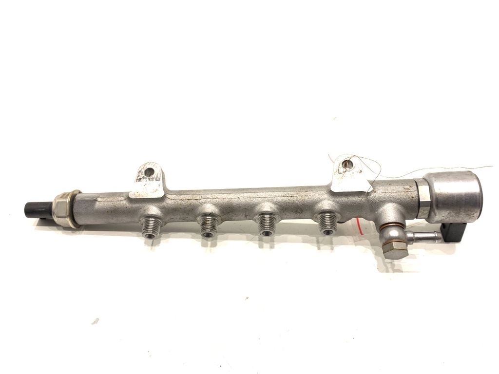 [STARK-876408] Rampa de inyectores Mercedes-Benz Clase GLA (X156) 2013-2022
