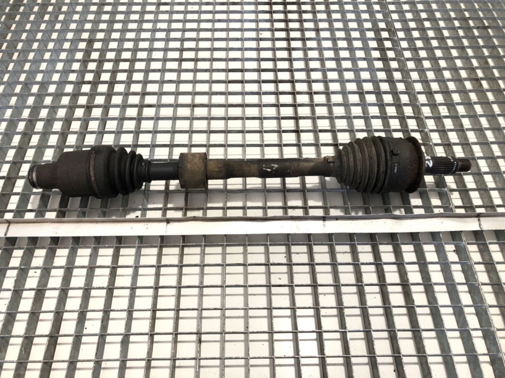 [STARK-883057] Palier delantero derecho SUZUKI SX4 (EY, GY) 1.9 DDiS 4x4 2006-2022