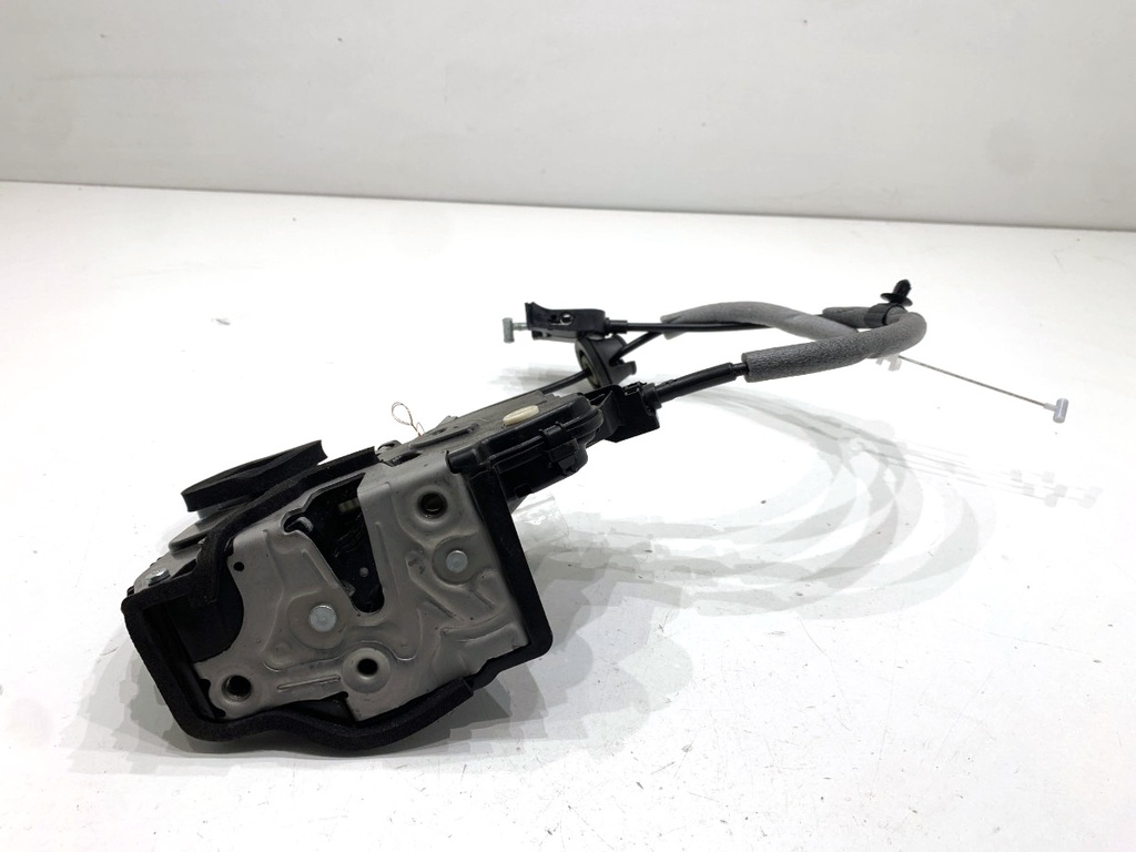 [STARK-884686] Cerradura de puerta trasera izquierda SKODA SCALA (NW1) 2019-2022 1.0 TSI