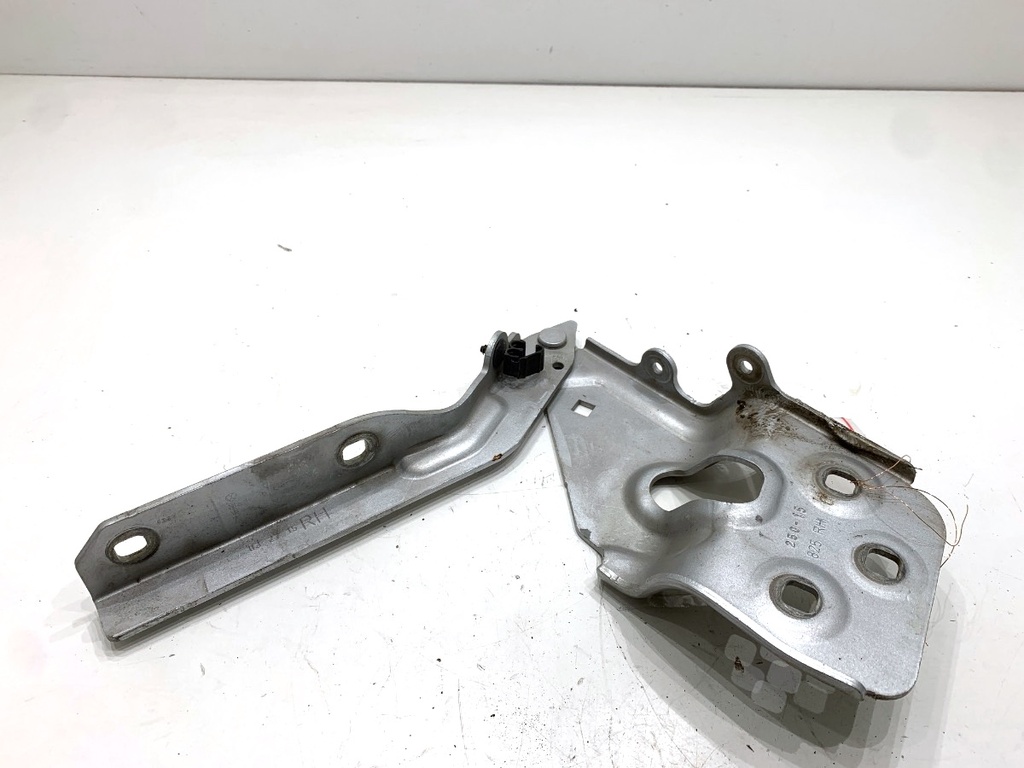 [STARK-885440] Bisagra de capó delantera derecha VW Touareg (7P5, 7P6) 2010-2018