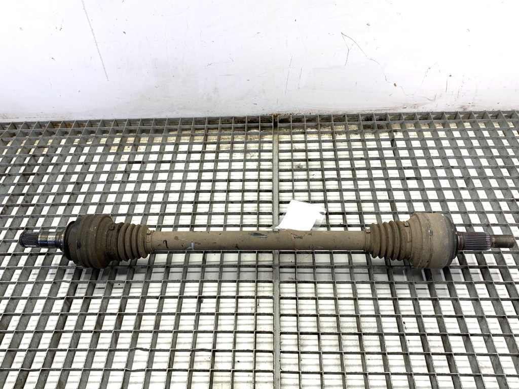 [STARK-885479] Semieje trasero derecho VW Touareg (7P5, 7P6) 2010-2018