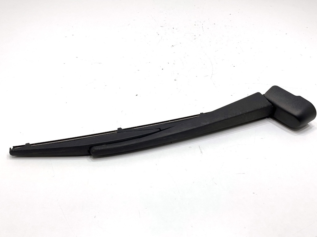 [STARK-889160] Brazo limpiaparabrisas trasero Mazda CX-3 (DK) 2015-2022