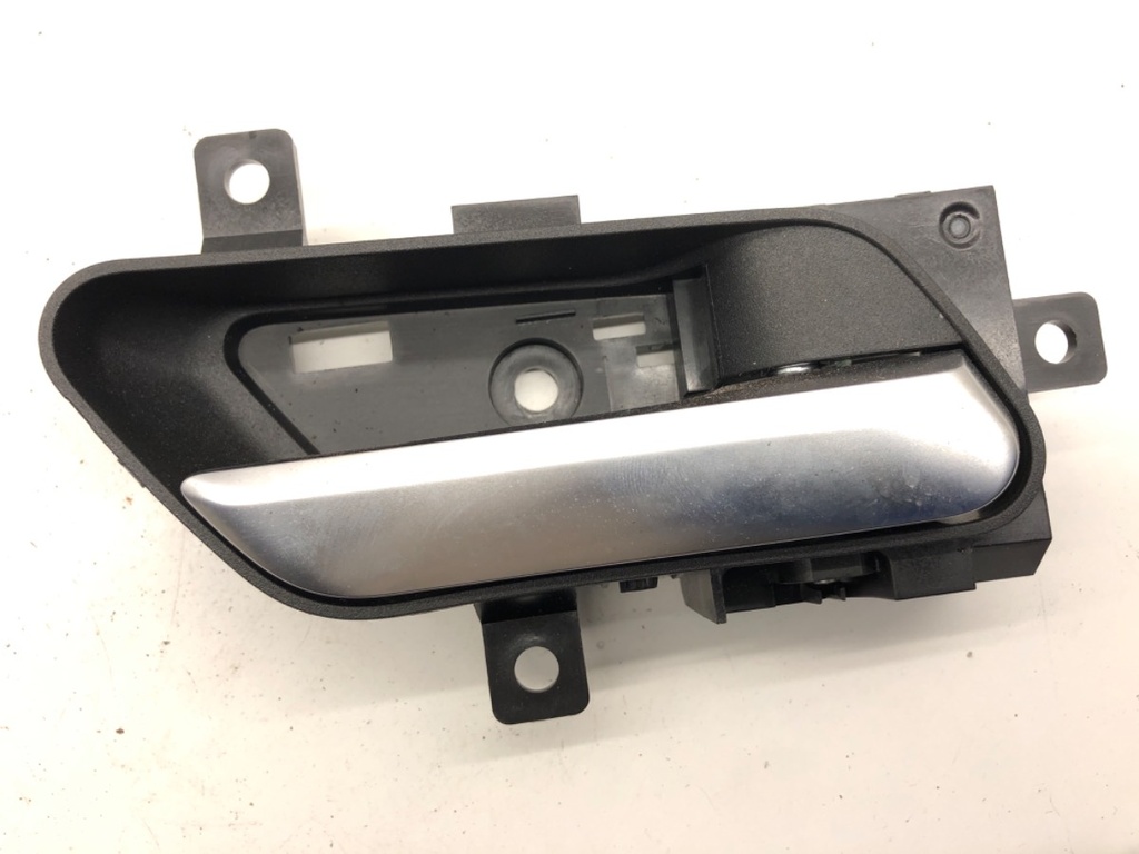 [STARK-890567] Tirador interior de puerta delantero derecho Nissan Qashqai III (J12) 2021-2022