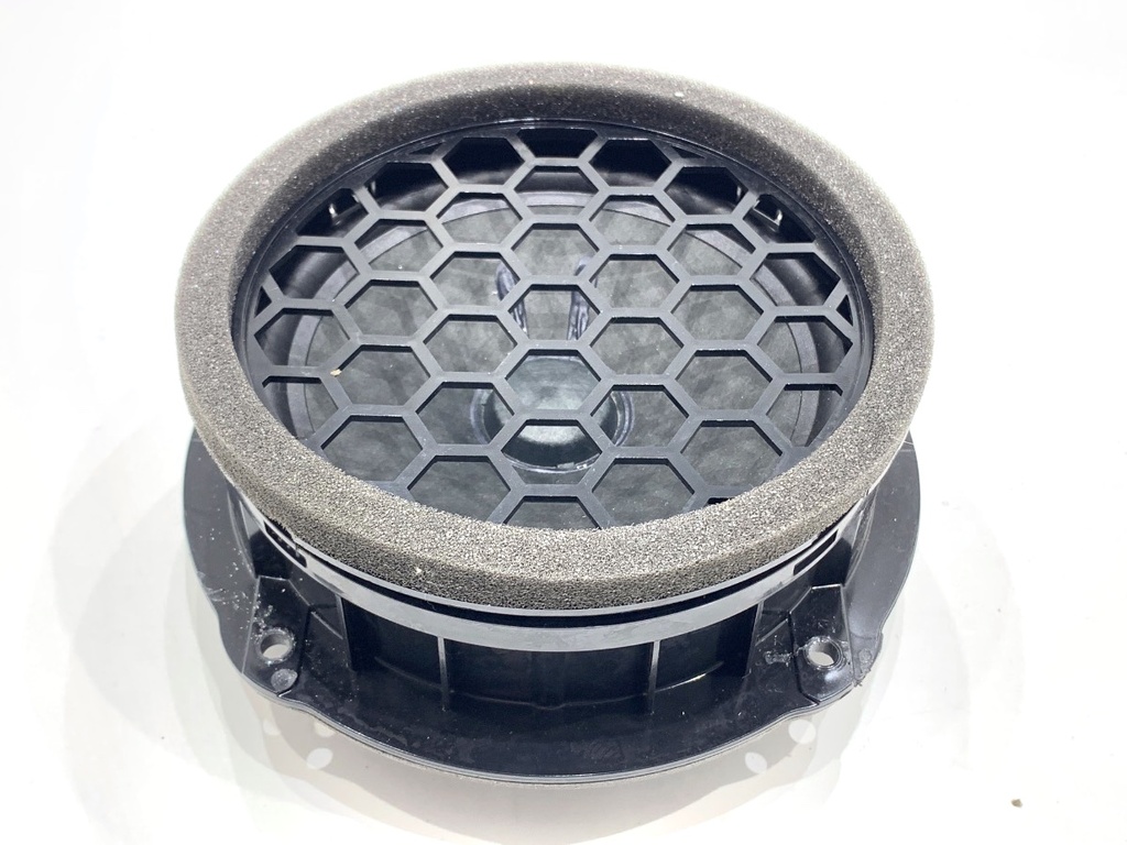[STARK-891204] Altavoz SKODA KAMIQ (NW4) 1.5 TSI 2019-2022