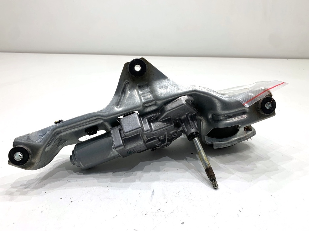 [STARK-892791] Motor de limpiaparabrisas trasero Mazda 3 liftback (BP) 2018-2022