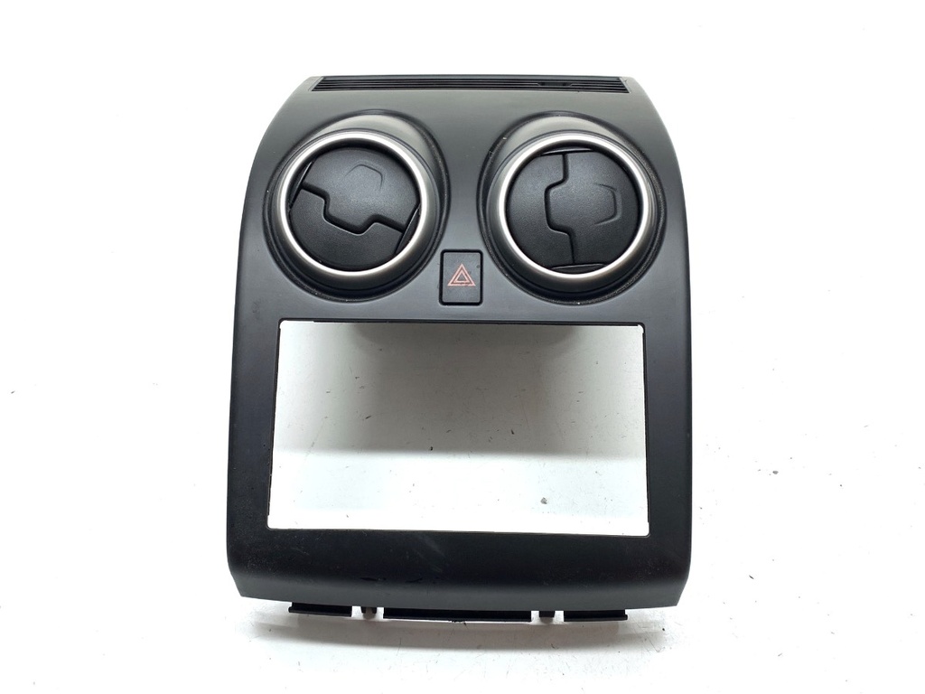 [STARK-894647] Rejilla de admisión de aire frontal Nissan Qashqai / Qashqai +2 I (J10, NJ10, JJ10E) 2006-2014