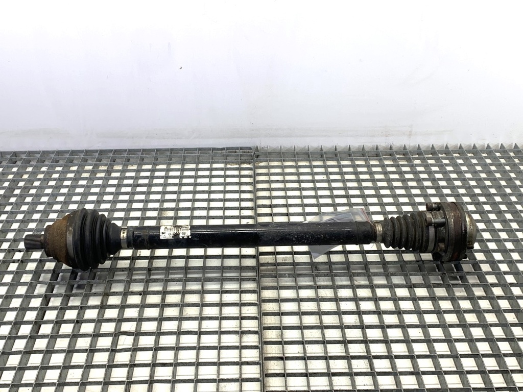 [STARK-894735] Semieje delantero derecho VW Passat CC B6 (357) 2.0 TDI 103 kW 2008-2012