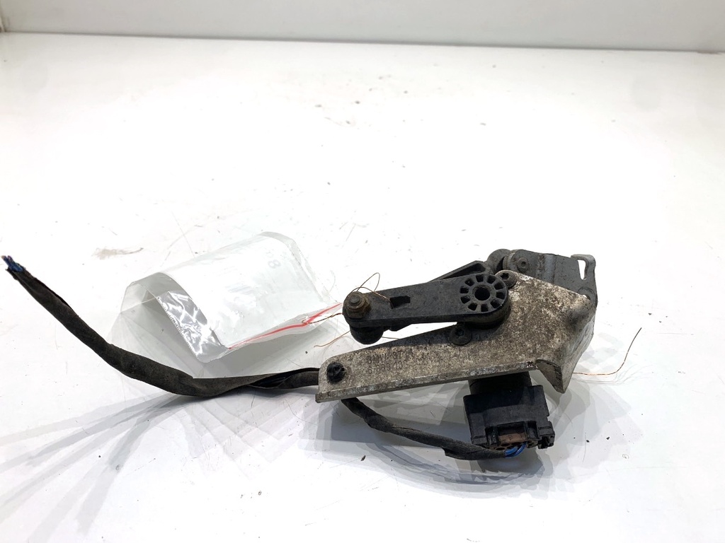[STARK-897107] Sensor de nivel de xenón para BMW Serie 5 Touring (G31) 2017-2022