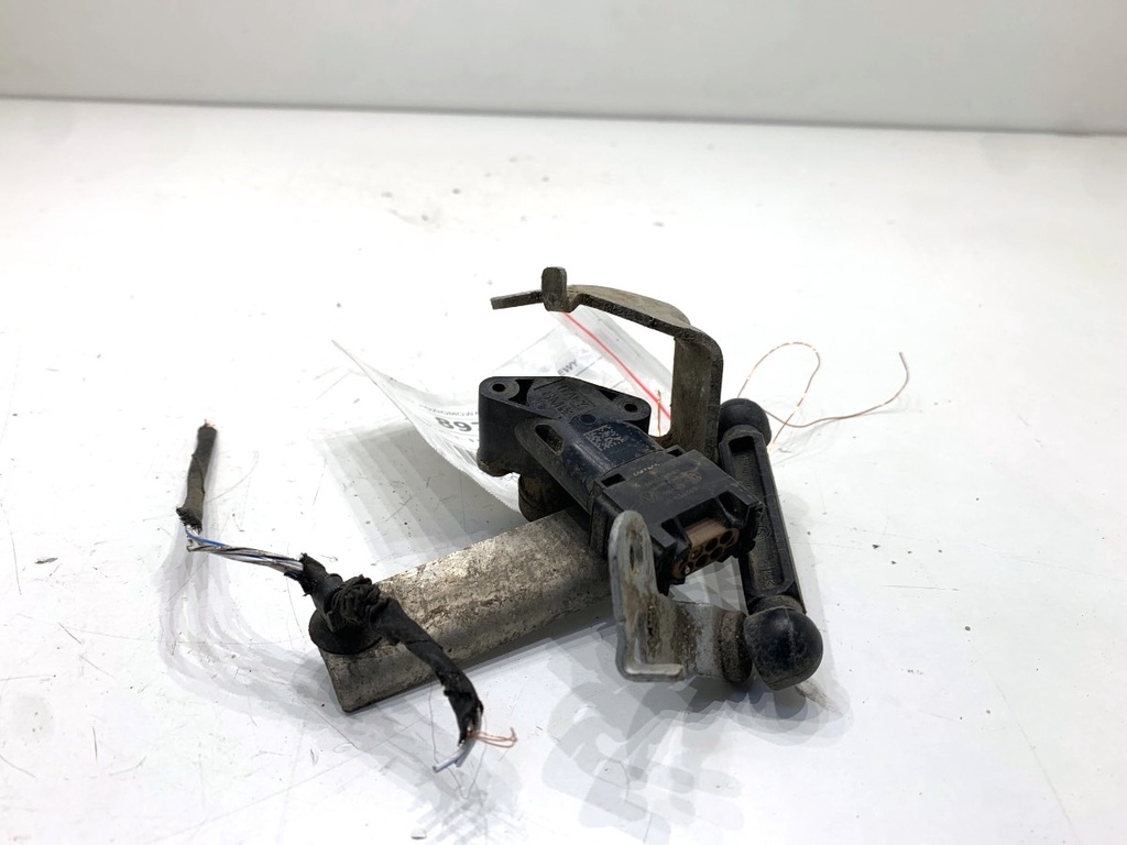 [STARK-897106] Sensor de nivel de xenón BMW Serie 5 Touring (G31) 2017-2022