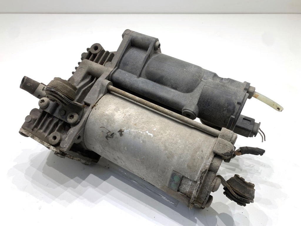 [STARK-871576] Bomba de suspensión Mercedes-Benz Clase GL (X166) 2012-2015 GL 350 CDI / BlueTec 4-matic