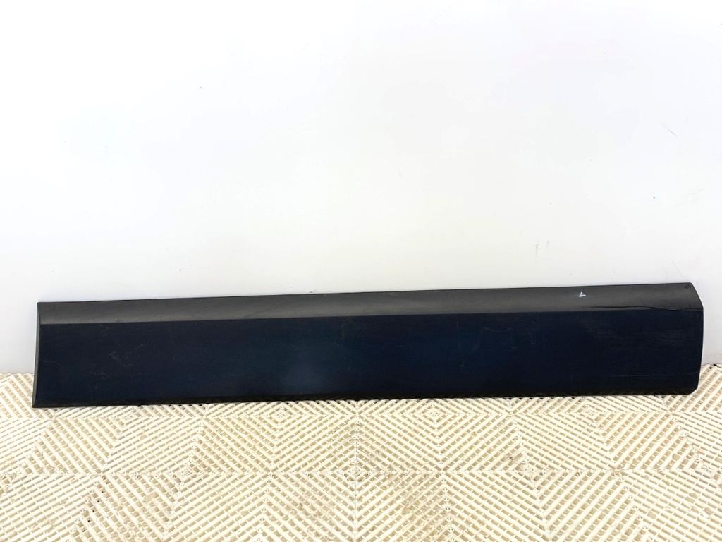 [STARK-901792] Panel de puerta trasera izquierda Ford Transit V363 Autobus 2013-2022