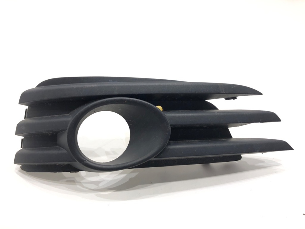 [STARK-903418] Rejilla parachoques delantera derecha OPEL VECTRA C Kombi (Z02) 2003-2009