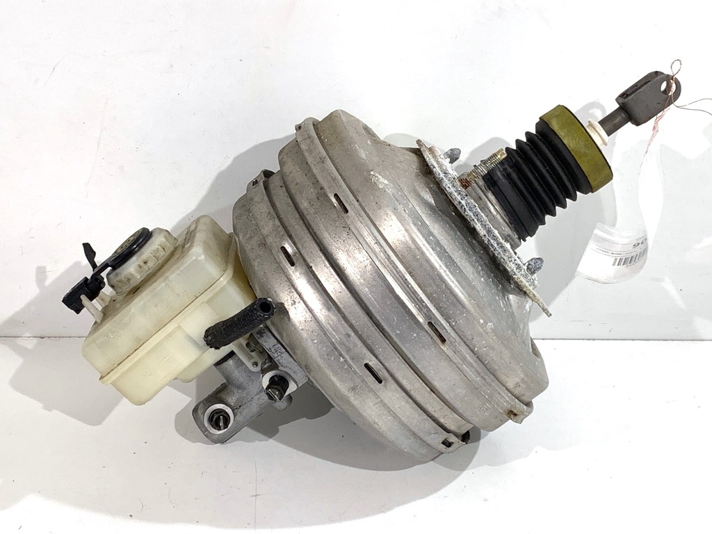 [STARK-904723] Servofreno BMW Serie 5 (E60) 520i 125 kW 2003-2010