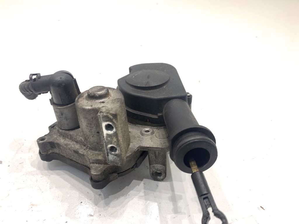 [STARK-905280] Colector de admisión con actuador VW Passat B6 2.0 FSI 110 kW (150 CV) 2005-2010