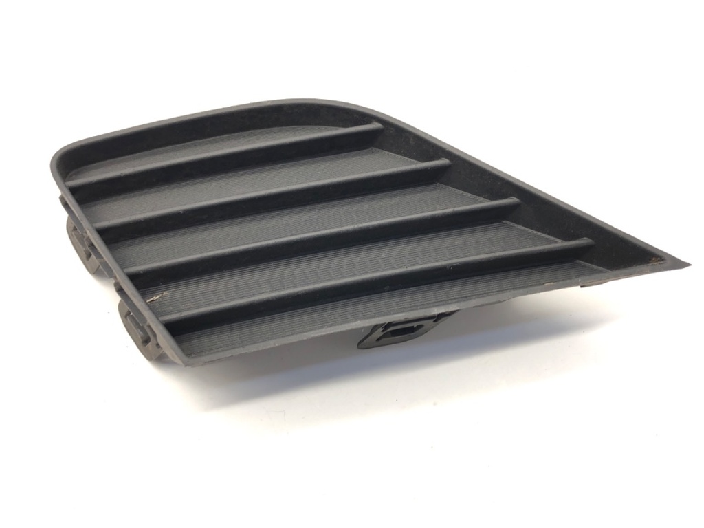 [STARK-905632] Rejilla frontal izquierda del parachoques TOYOTA AVENSIS Kombi (_T27_) 2009-2018