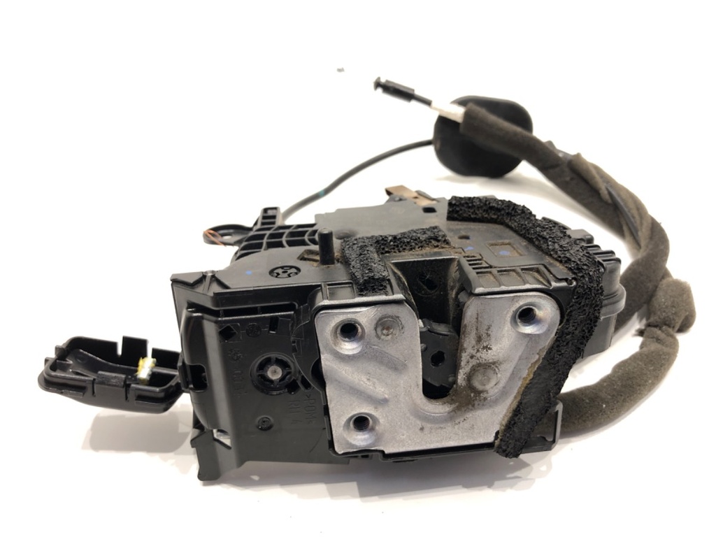 [STARK-908162] Cerradura de puerta trasera derecha RENAULT CAPTUR I (J5_, H5_) 1.5 dCi 110