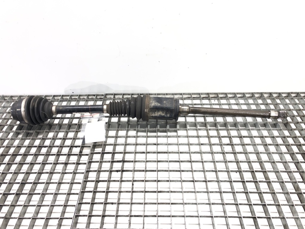[STARK-689496] Semieje delantero derecho BMW Serie 5 (G30, F90) 2016-2022