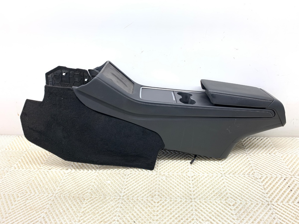 [STARK-878928] Túnel central Tesla Model Y (5YJY) 2019-2022