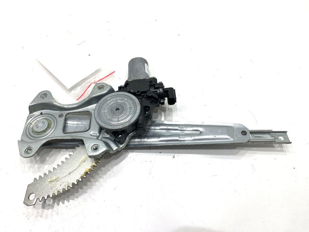 [STARK-922200] Elevador de luneta trasera derecha Nissan Juke (F16_) 2019-2022