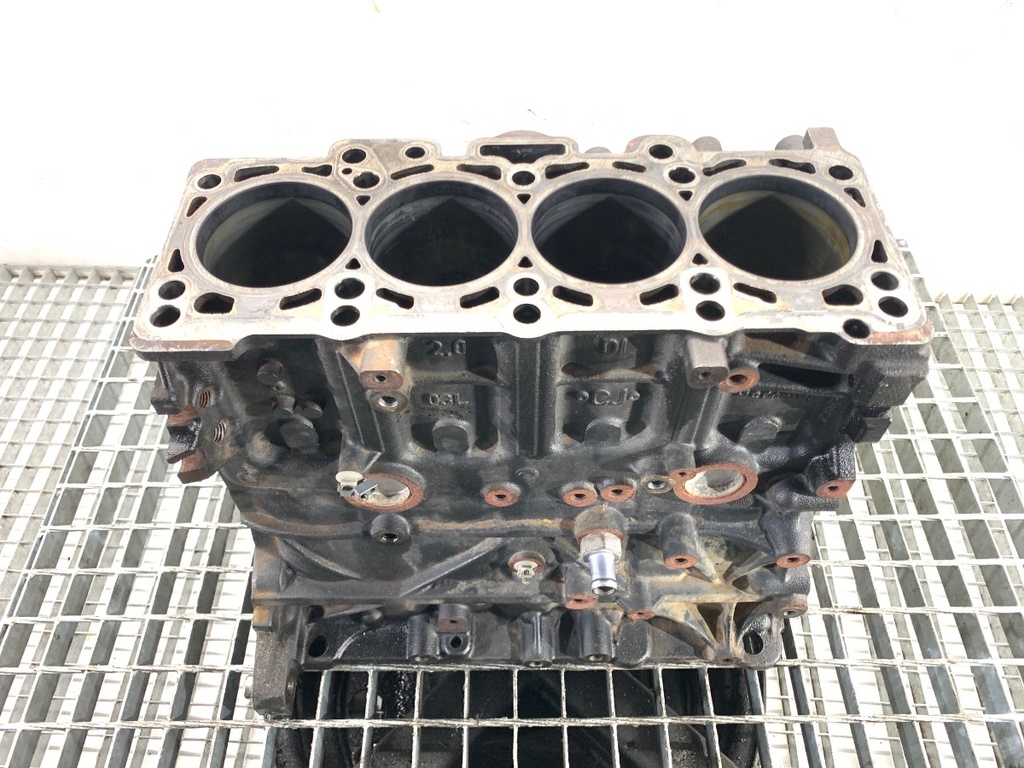 [STARK-860264] Bloque motor AUDI Q5 (8RB) 2.0 TDI quattro 125 kW 2008-2012