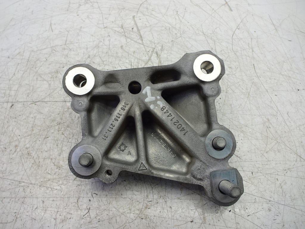 [MTD-341513] Soporte de motor Porsche Macan 95B CTL MCT.LA 94611521131