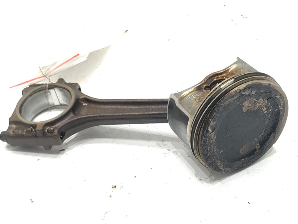 [STARK-611216] Pistón con biela SEAT León (1P1) 1.6 75 kW 102 CV 2005-2013