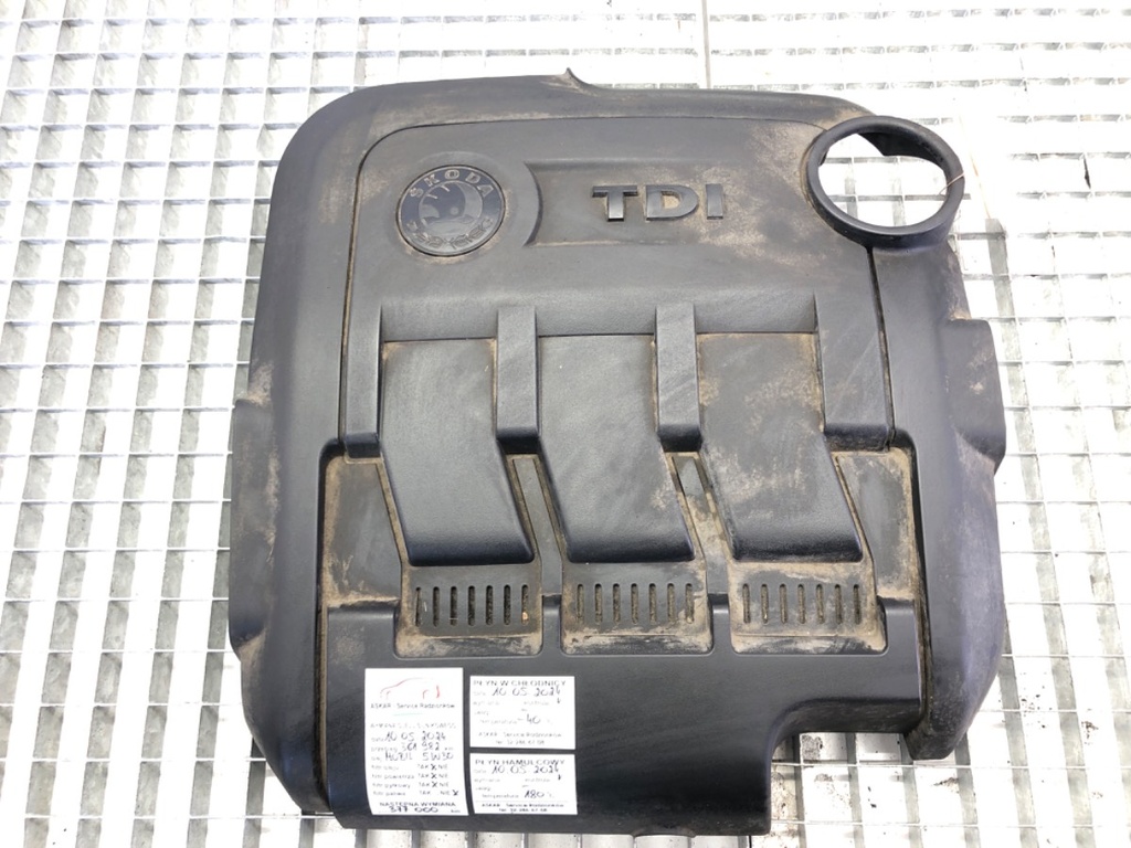 [STARK-623672] Cubierta de motor SKODA ROOMSTER (5J7) 2006-2015 1.2 TDI
