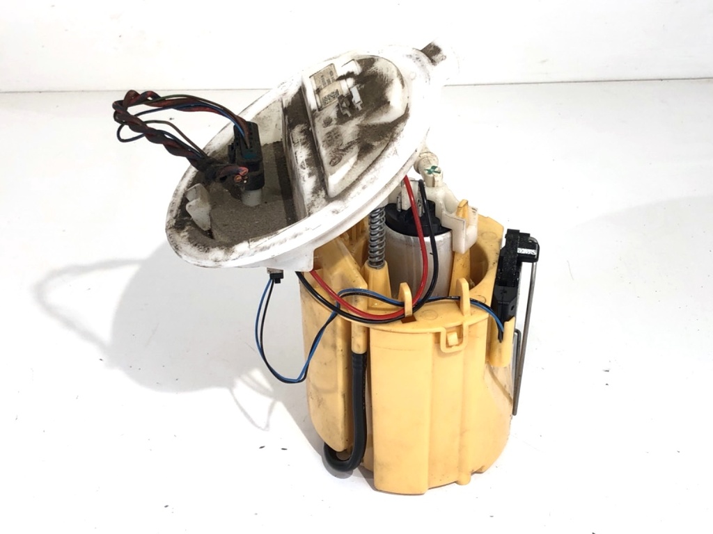 [STARK-747834] Bomba de combustible MERCEDES-BENZ CLS (C218) 2011-2017