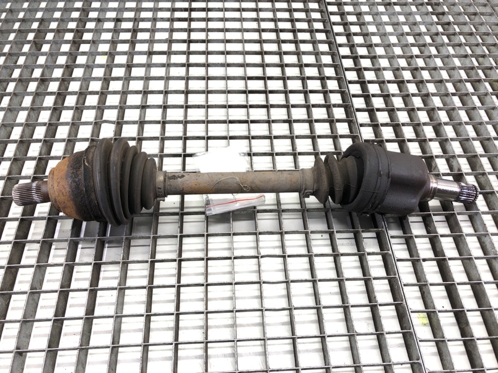 [STARK-783081] Semieje delantero izquierdo VOLVO V50 (545) 1.6 D 2005-2012