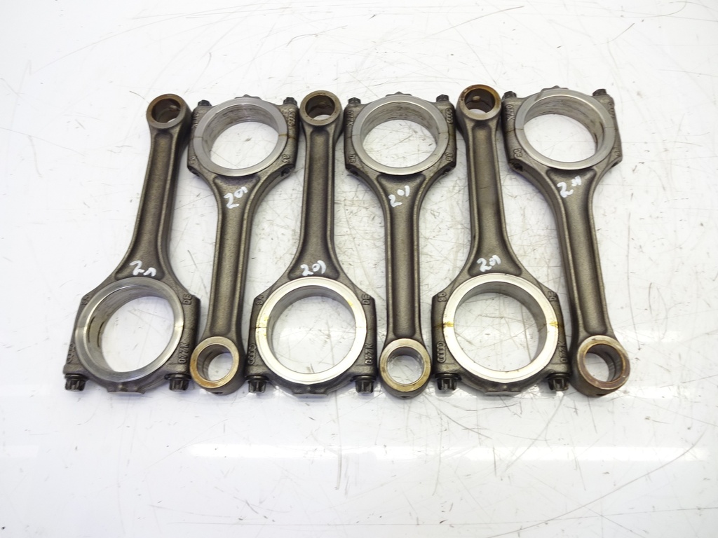 [MTD-357547] Biela para Audi A4 B6 A6 C5 2.4 gasolina BDV