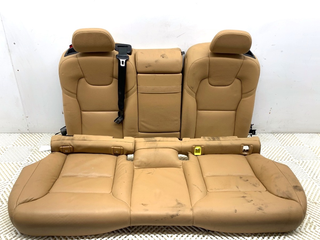 [STARK-871280] Asiento trasero segunda fila Volvo XC60 II (246) 2017-2022
