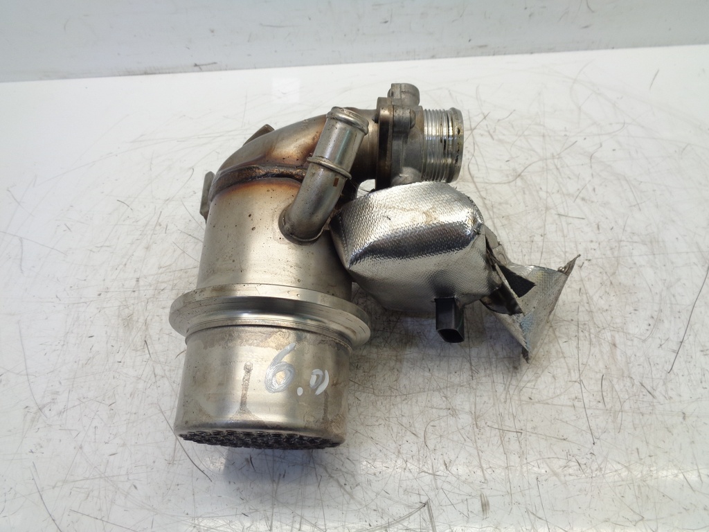 [MTD-358818] Enfriador de gases de escape Audi A3 Seat León Skoda Octavia VW Golf 2.0 TDI CUN CUNA 04L131512BR