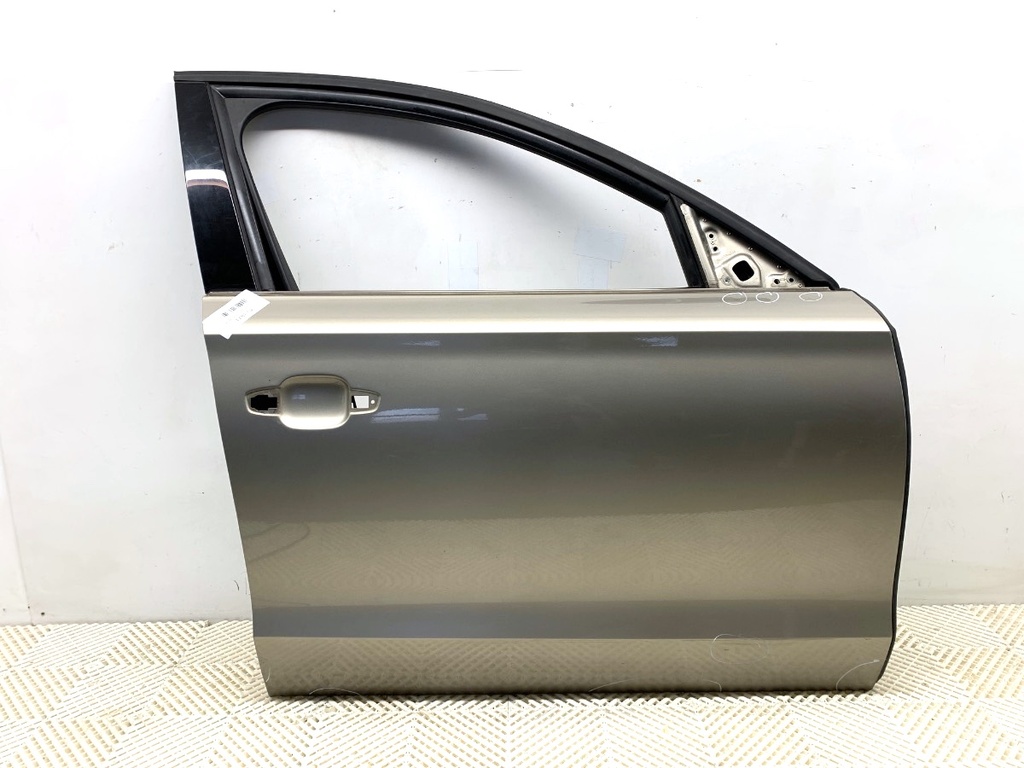 [STARK-813871] Puerta delantera derecha Audi A8 D4 (4H2, 4H8, 4HC, 4HL) 2009-2018