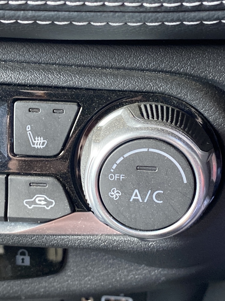 [EPE-100972] Interruptor control calefacción Nissan Juke F16