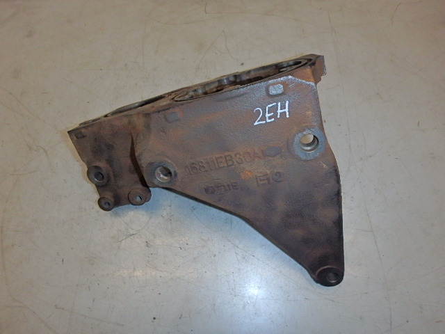 [MTD-159027] Soporte de unidad de potencia Nissan Navara Pathfinder dCi 128 KW YD25DDTI 16811EB30A