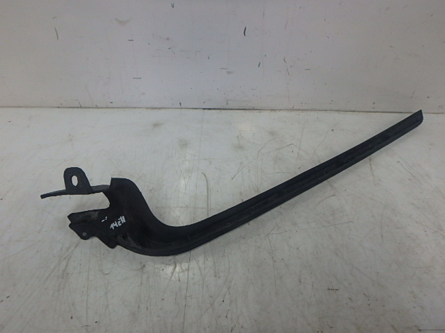 [MTD-163495] Tapa de balancines Jeep Cherokee KK 2.8 ENS 57010162