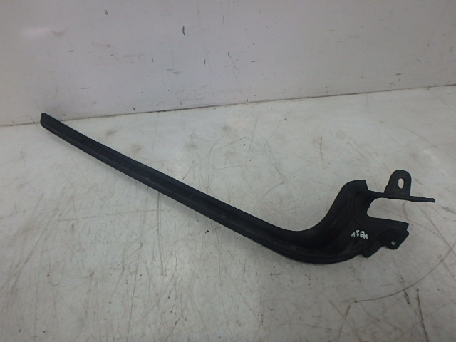 [MTD-163496] Tapa de balancines Jeep Cherokee KK 2.8 ENS 57010163